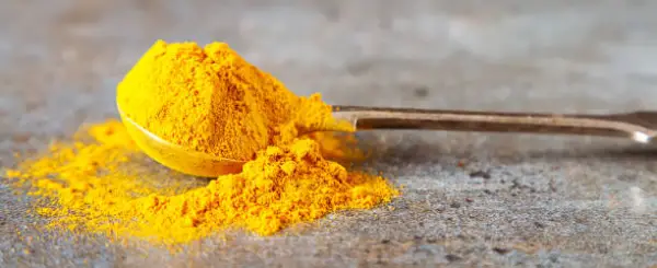 Маски з куркуми для обличчя