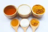 Turmeric, Greek Yogurt & Honey Mask